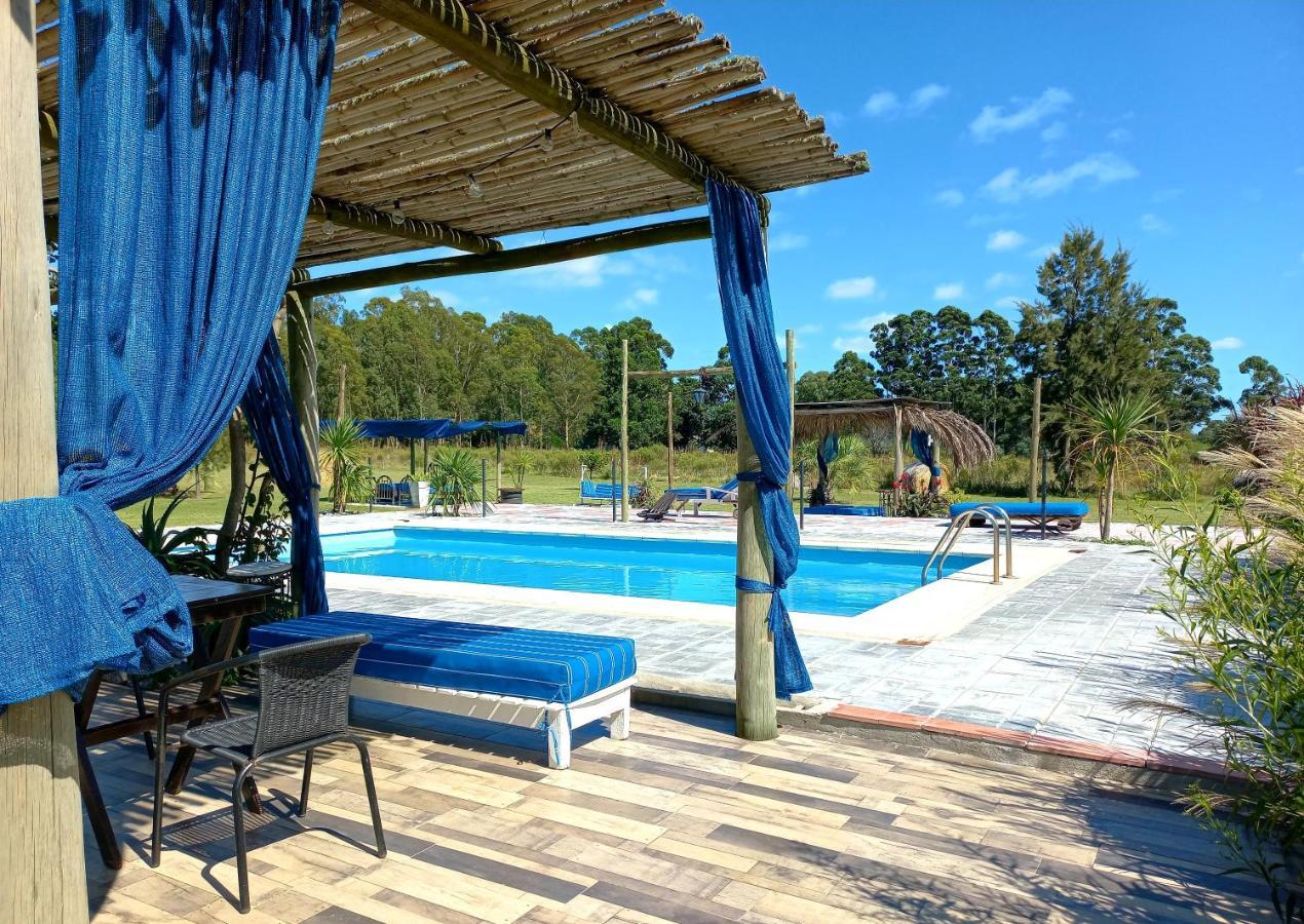 Marinas Del Riachuelo Hotel Bagian luar foto